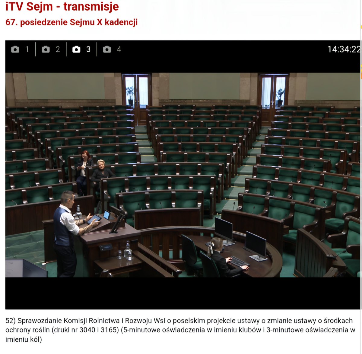 M_Jozefaciuk's tweet photo. A na koniec dnia - zadanie dla uważnych.

Screeny z godziny 14:34 w piątek 23 października 2026 r. Trwa posiedzenie Sejmu. Debatujemy o ustawie dotyczącej rolników. Nie ma żadnych komisji czy podkomisji albo zespołów.

Znajdź swojego posła lub posłankę.

Rozumiem, że obowiązkiem posła jest praca w minimum jednej komisji oraz głosowania. Ale to jest straszny widok. Jeśli nie znasz się na czymś - warto posłuchać, bo potem będziesz głosować. Jeśli czegoś nie wiesz - zadaj pytanie - po to jest właśnie debata 🤦

Wstyd mi. Po prostu wstyd.