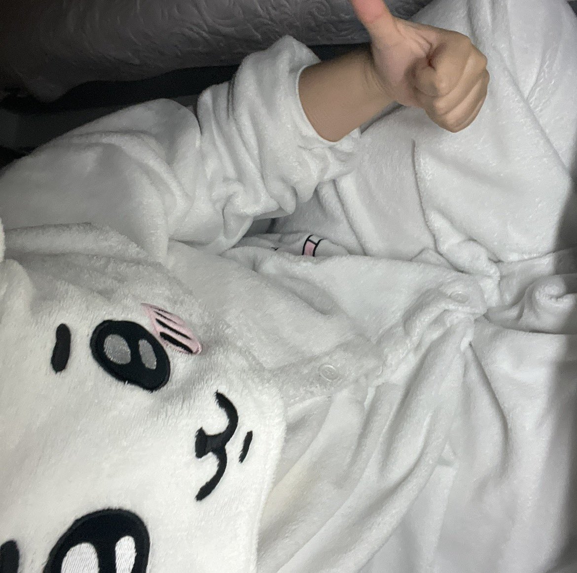 hxxknm_'s tweet photo. 미대입시하는 스무살여성
안거르고 다받음 
섹트는알아서꺼져
#우울계_𝕏친소 #정병계_𝕏친소 #일상계_𝕏친소 https://t.co/fYchvzLoxn