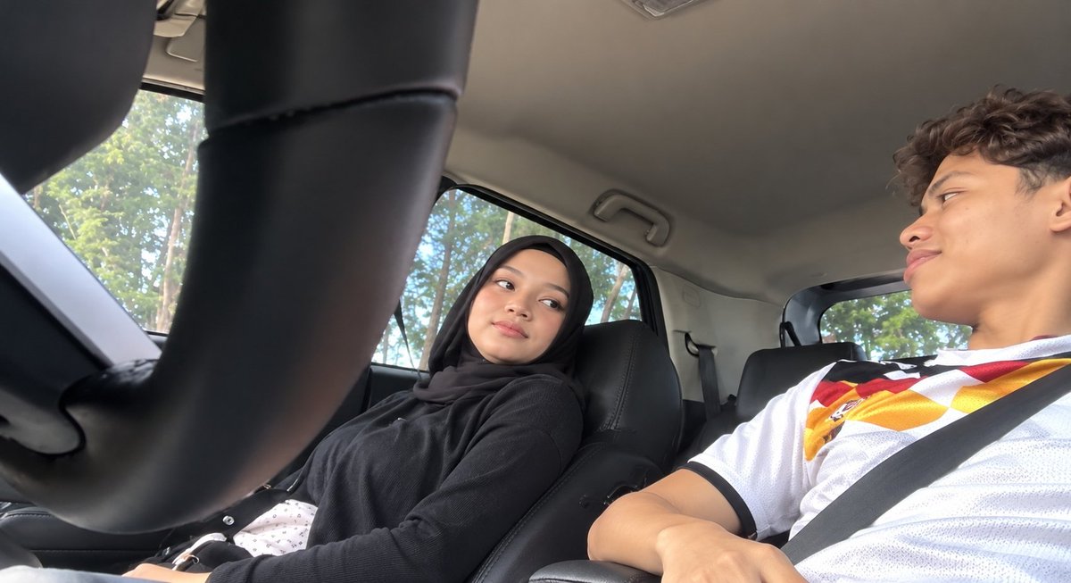jxakza's tweet photo. hijab di mobil 7 menitnya nih
https://t.co/wX3wDacsy0 https://t.co/lAH1EAiv1r