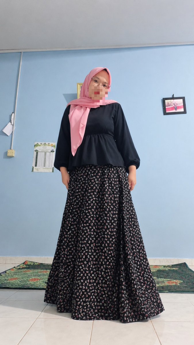 oreoicecre4m's tweet photo. Enak edit disini ada efek blurnya https://t.co/WaQJ5NStwH