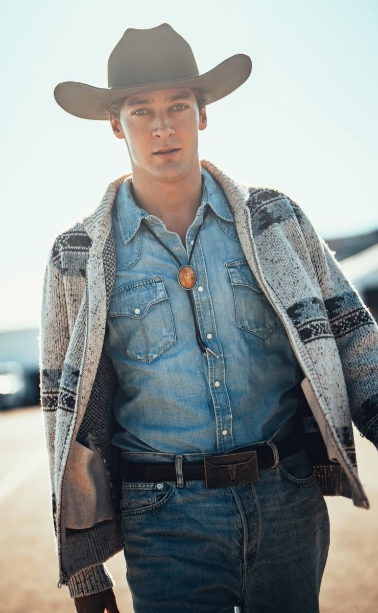 WinGR63's tweet photo. Save a horse, ride a cowboy. 🤠🔥

#GR63 https://t.co/LFN31H19mn