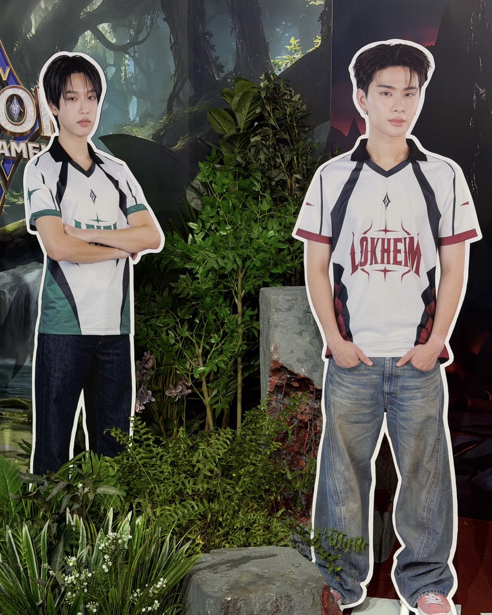 kh1ovele's tweet photo. คัดลอก                                                       วาง 🤣 https://t.co/tEOpH31ksL