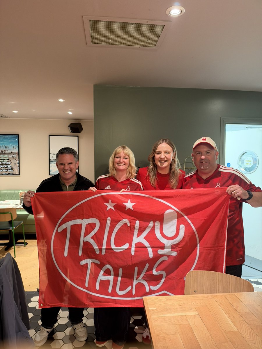 TrickyTalksPod's tweet photo. The pod together in person for the first time in Ipswich. Definitely in height order too 🤣🤣🤣 #nffc https://t.co/d3ixFGXmUo