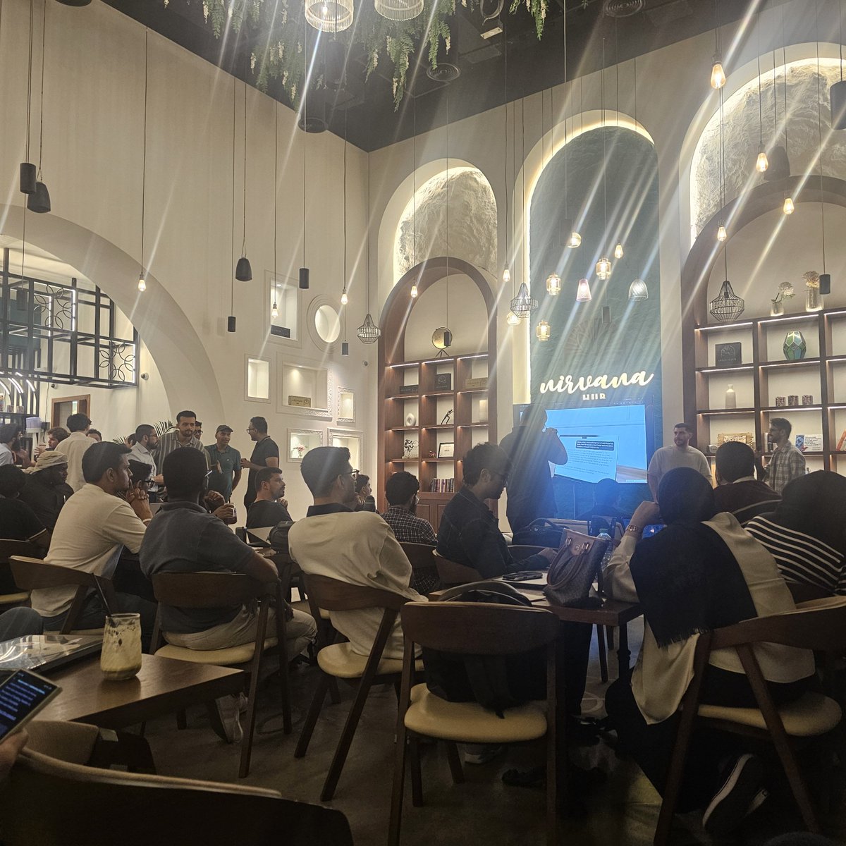 anicho's tweet photo. Damn if their chips bigger than my head no wonder @cerebras so fast. Great cafe meet up tonight organised by @cognition and cerebras guys. Shout out to @Avi31m and his team for another awesome event.

Jelly of the guys going to the @marclou x Cognition one on, Sunday I registered too late. Gonna be a good one! Enjoy!!