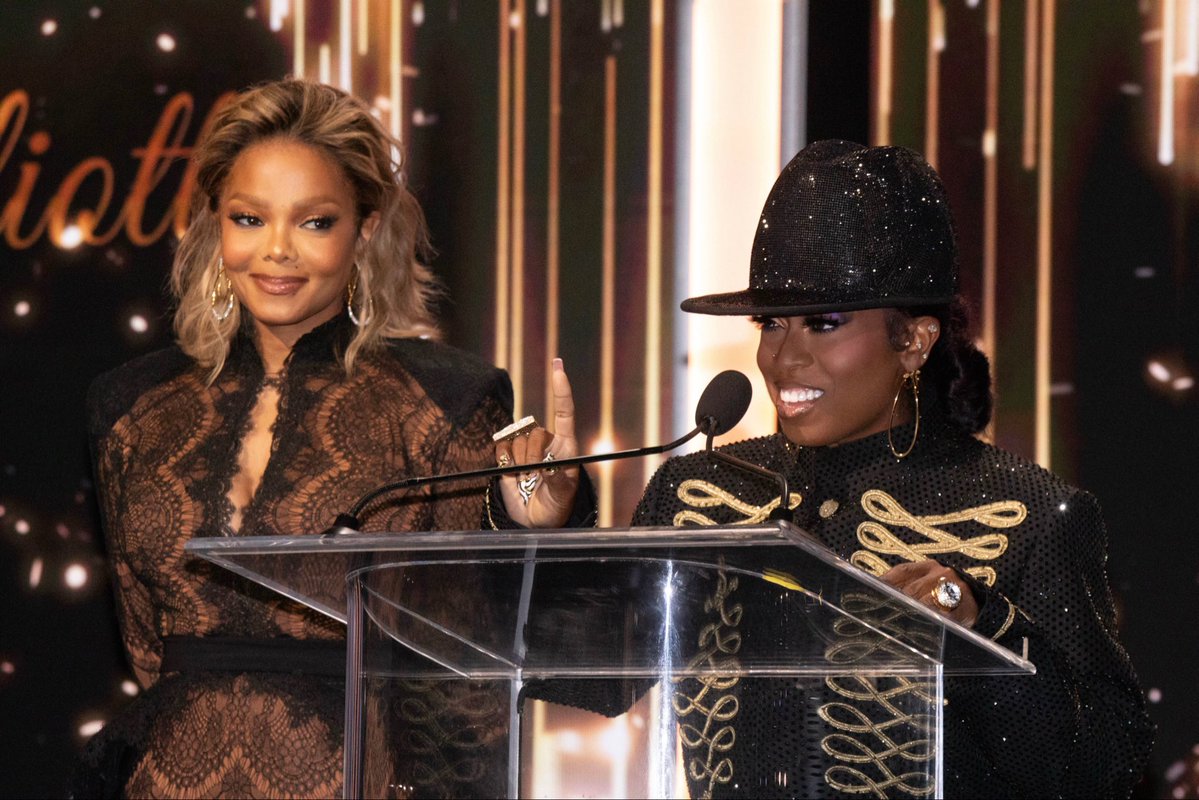 MissyElliott tweet picture