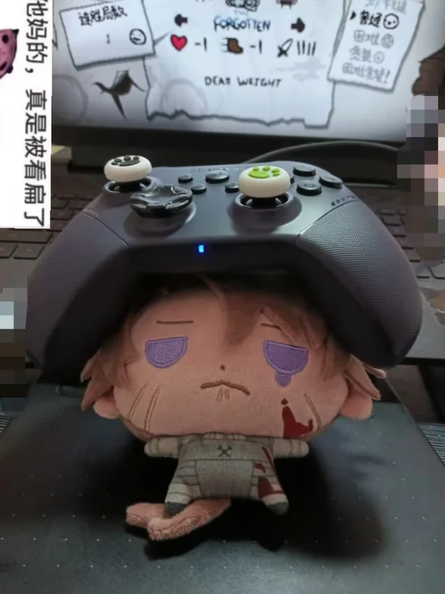 100096n's tweet photo. 真是个完美的手柄架~~！ https://t.co/i4QqGH3V2y