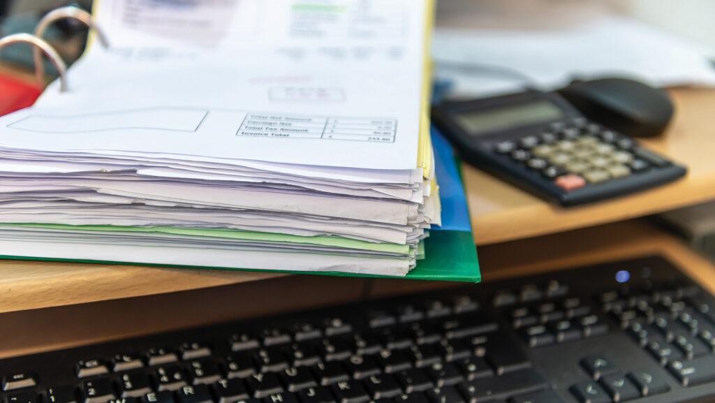 FarmersWeekly's tweet photo. How outside help can smooth the path for farm business admin - Farmers Weekly https://t.co/BRV4uS3ply https://t.co/KQrlUZEbi5