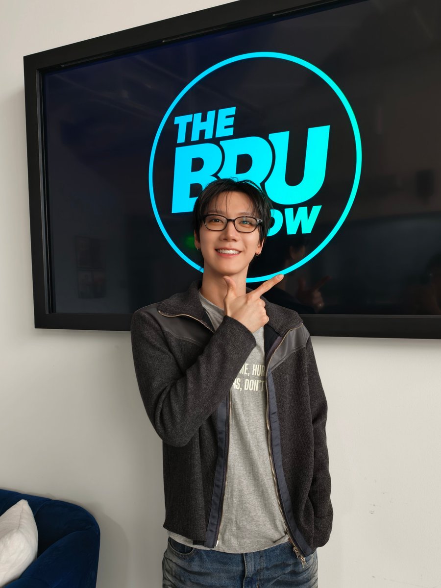 TEN_offcl's tweet photo. Had a nice talk with Bru!

#TEN #TheBruShow #Audacy https://t.co/t7t2k86nI0