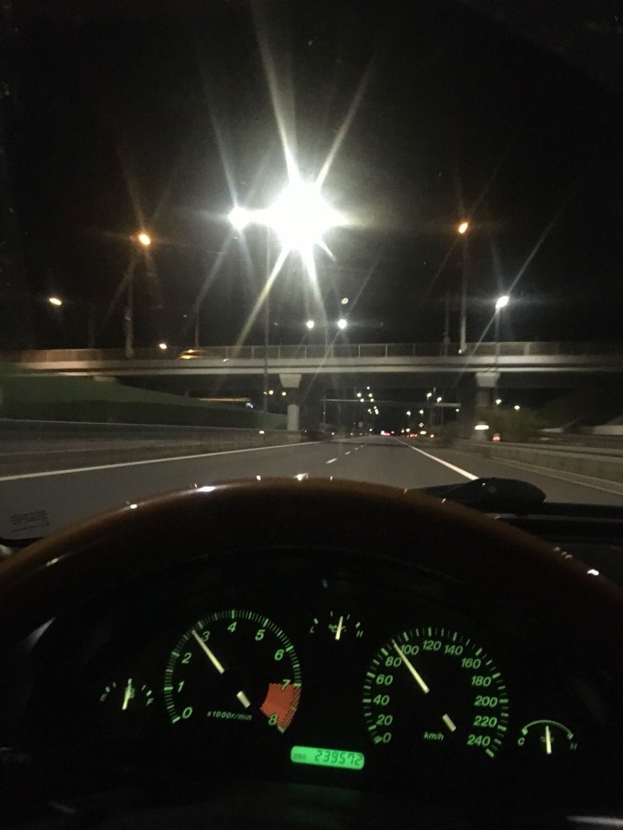 bohmischtrubau's tweet photo. car https://t.co/IQslJgzNBw