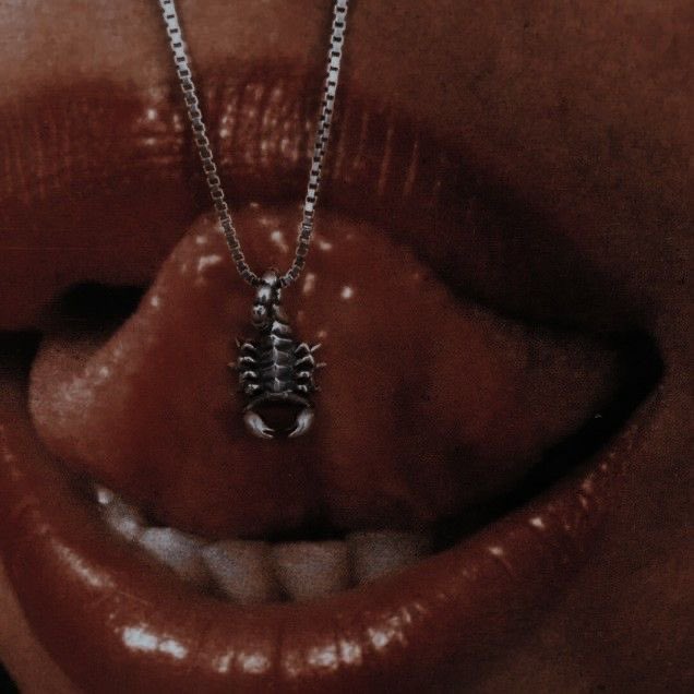 sabinethegem's tweet photo. it’s finally scorpio season https://t.co/8KVPcH66Kh