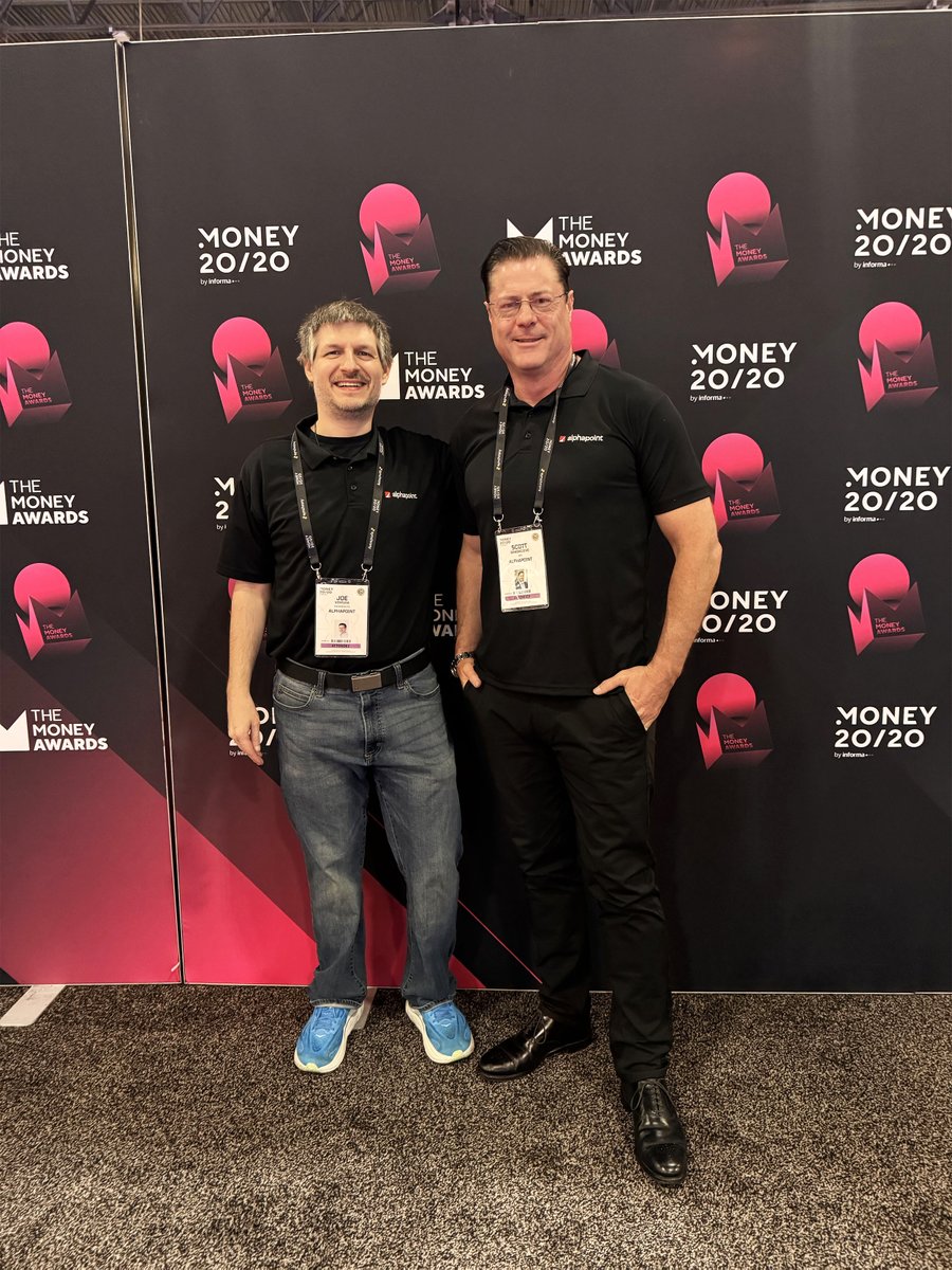 AlphaPointLive's tweet photo. Founders back from @money2020 in Las Vegas.

Thanks to the banks, exchanges and fintechs who took the time to talk, and to everyone who joined us at the Stablecoin Era Dinner at 📍 Follow where we'll be next: https://t.co/qc0coidcMS https://t.co/FCRh8nM3Ss