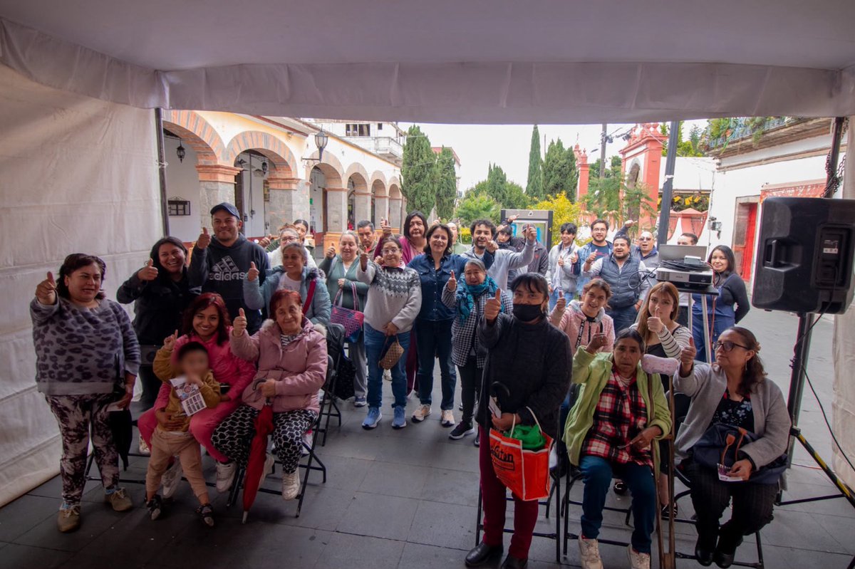 paojimh's tweet photo. De la mano de la gente y en territorio nos organizamos, avanzamos y reforzamos todo lo trabajado. Con resultados y compromiso, en Toluca la transformación avanza.
#PaolaJiménez #Diputada #Morena https://t.co/VxX3rCeUmy