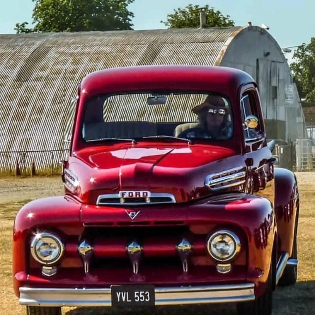 CAT1PRO's tweet photo. #FordFriday https://t.co/rekf5VZ0Kh