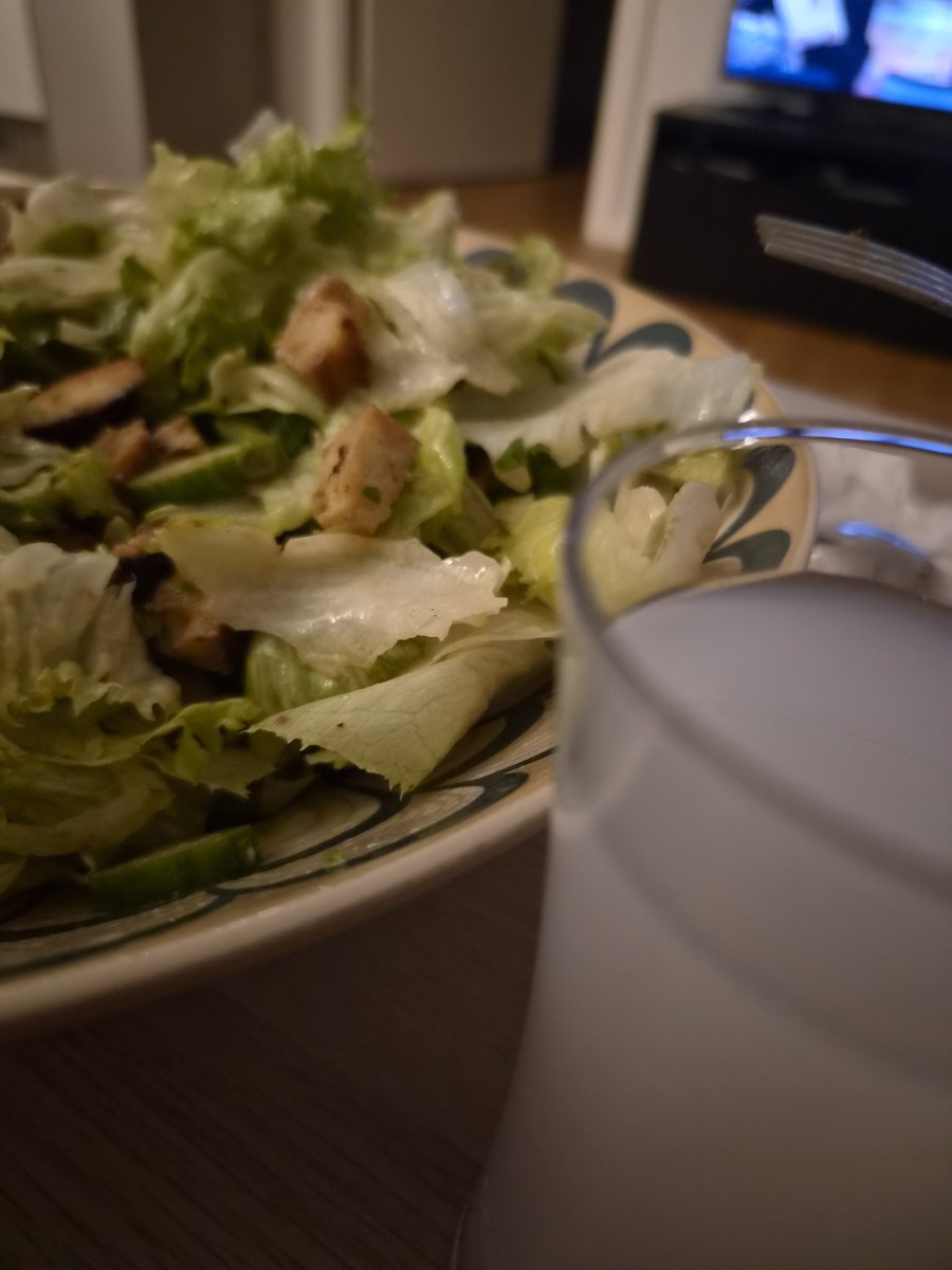 zennimo's tweet photo. Sezar salata ve ayran :)
hastasıyız 😉
#godweekend 🥰🎊 https://t.co/1b2Q1rfjEP
