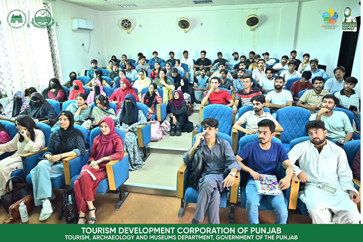 tdcpofficialpk's tweet photo. TDCP's Tourism Awareness Program (TAP) was successfully held at the Centre for Earth and Environmental Sciences (CEES), University of the Punjab (New Campus), Lahore.

#MagnificentPunjab #TDCP #PunjabTourism #TourismAwarenessProgram #TAP https://t.co/QsVyBCMSqz