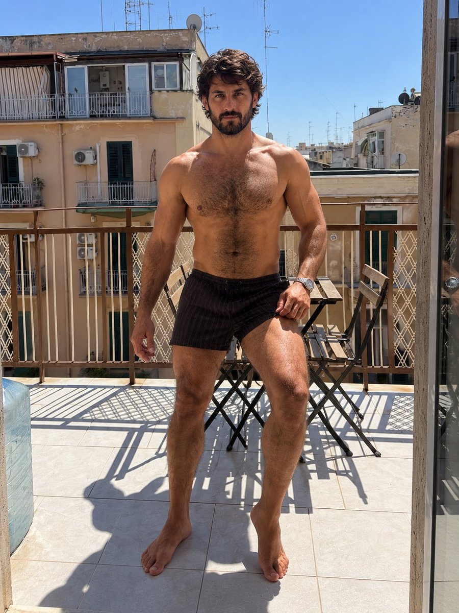 gfalsichi's tweet photo. A little overdressed for doing nothing.

#hairyman #hairygay #daddy #gaydaddy #hairychest https://t.co/CQhuwxSEEI