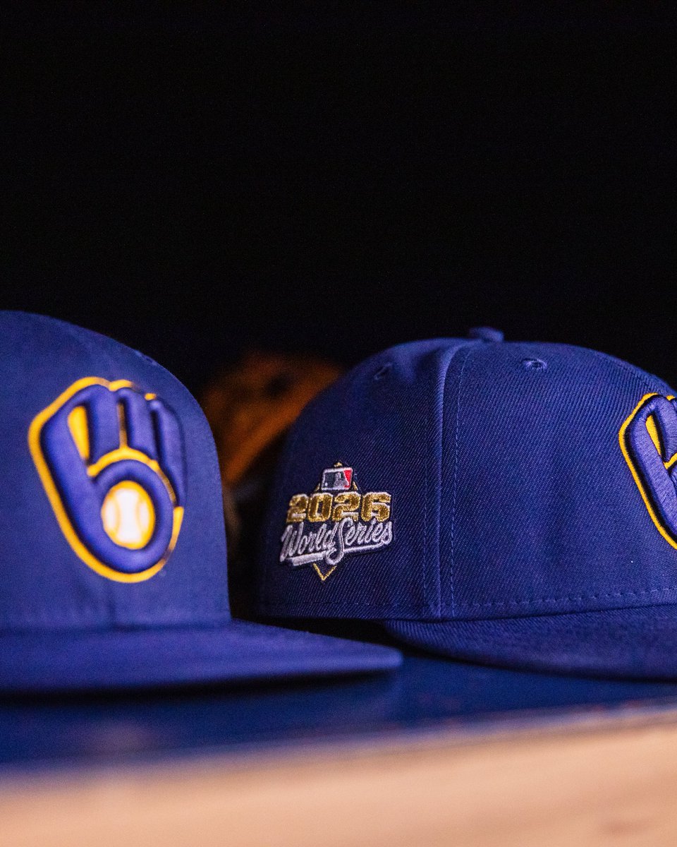 Brewers's tweet photo. A massive day for Wisconsin 

#WinOurWay x #WorldSeries https://t.co/4lVohe6Rzt