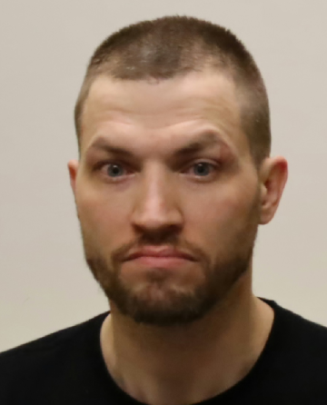 RCMPNL's tweet photo. Arrest warrant issued for Kevin Reid

Grand Falls-Windsor RCMP is asking the public for assistance locating 38-year-old Kevin Robert Reid, who is the subject of an active arrest warrant and is currently evading police.

Reid is wanted in relation to a charge of theft.

If you have information regarding the current location of Kevin Reid, please contact Grand Falls-Windsor RCMP at 709-489-2121, or call 1-800-709-RCMP (7267).

To share information anonymously, contact Crime Stoppers by calling 1-800-222-TIPS (8477), visiting https://t.co/q8uJU3zLJN or using the P3Tips app.