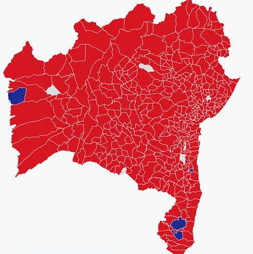 updatecharts's tweet photo. 🚨 AGORA: A partir de HOJE (23), a Bahia já tem TRANSPORTE GRATUITO até DOMINGO (25), data da Eleição.

A gratuidade vale para ônibus intermunicipais, ferry-boat, lanchinhas, transporte metropolitano e metrô. Alguns serviços terão gratuidade também na SEGUNDA-FEIRA (26), para garantir o retorno dos eleitores.