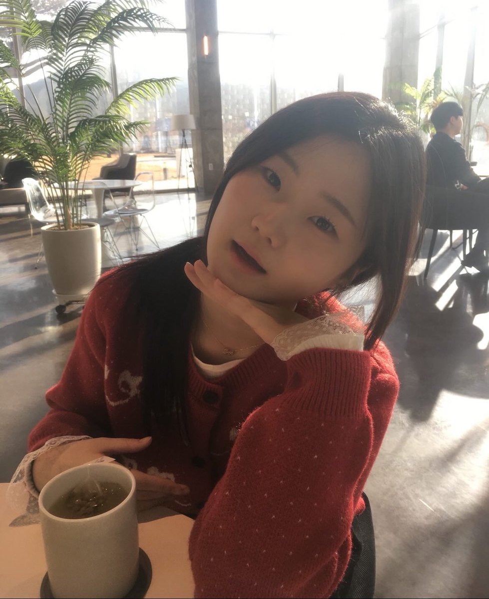 oneZVR's tweet photo. 08 ㅇㅊㄹ 

#지인 #지능 https://t.co/gSzUIpkdZ9