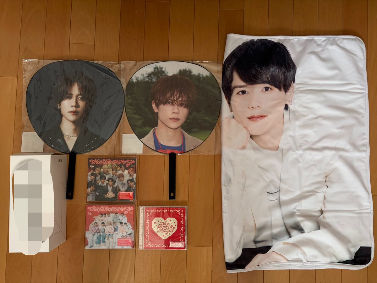 95_1230js's tweet photo. @non__mini 
初めまして、こんばんは☆
検索より失礼いたします。
当方、こちらのグッズのお譲り先を現在探しております🔍
買取のみにはなりますが、いかがでしょうか？
ご検討よろしくお願いします🙇🏻‍♀️ https://t.co/OaQUqBCV0g