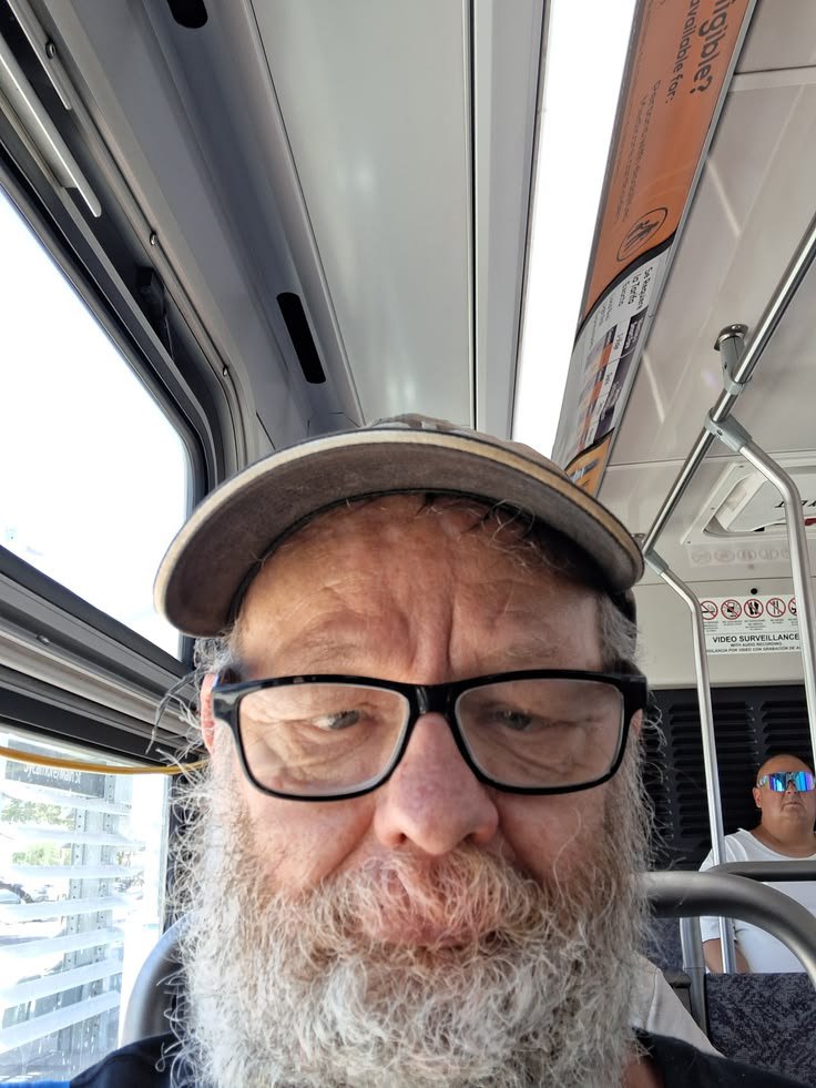 craygrantqax's tweet photo. I'm new here https://t.co/lyYFkPKZBA