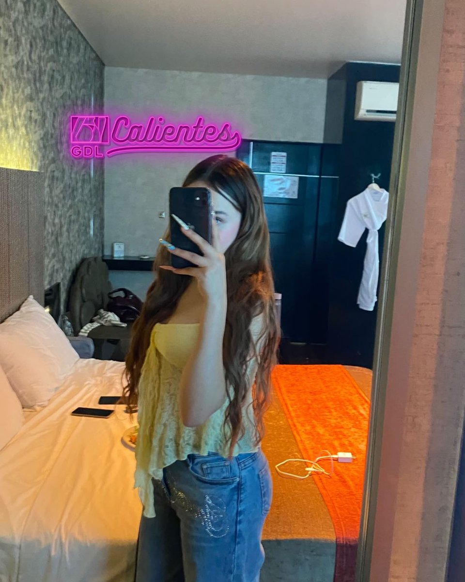 julia20279774's tweet photo. Fernanda 😍

modelo nueva
21a
piel clarita
chica de casa
preciosa

Conocela hoy !! https://t.co/AZR9rFmkJn

#ViernesDeSeducción https://t.co/sGskxS9Wa3