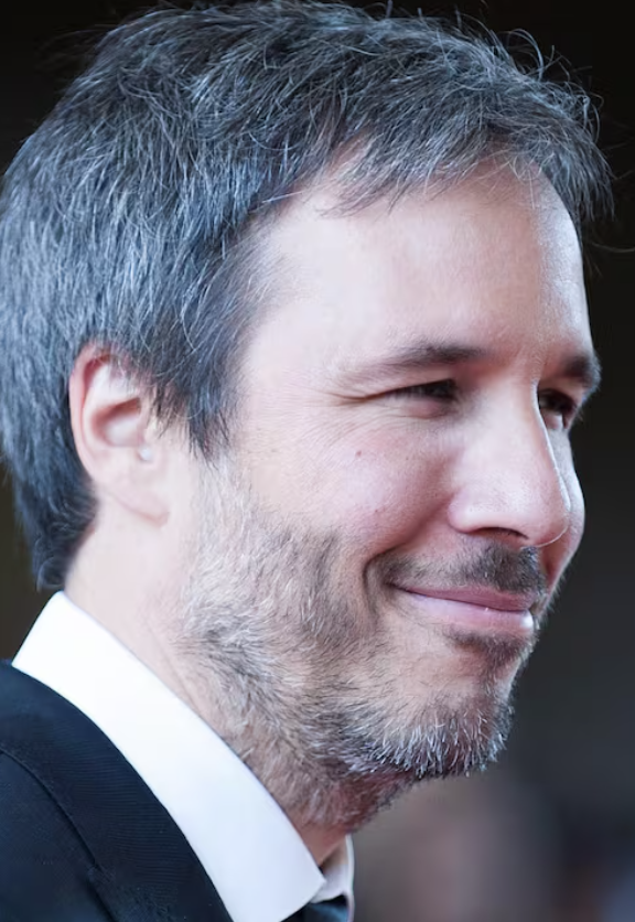nightwriter22's tweet photo. Denis Villeneuve watched Digger and states that it is an important movie. 

Sitting with director Alejandro G. Iñárritu, Villeneuve is right to claim that Digger is a very important mirror. 

Whether anyone likes the film or not, it'll remain iconic and will continue to be discussed, and even cherished by many. 

Source: DGA