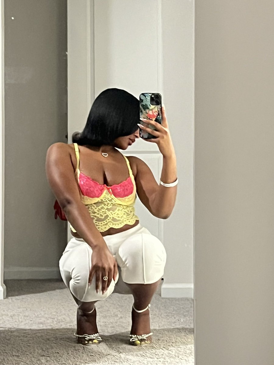 SummerNOTSpring's tweet photo. barbie talk 💖🦄🤍✨💎 https://t.co/IPbxRzrxfL