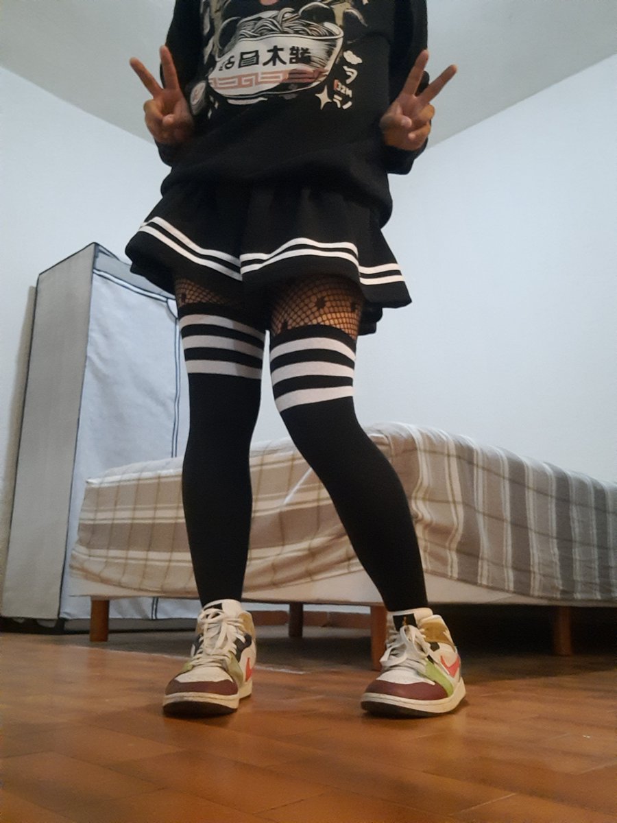cris117_343's tweet photo. Un femboy tiene que ser pasivo?

#Femboy #femboyfriday #femboyespañol https://t.co/GcUCmXyaQu