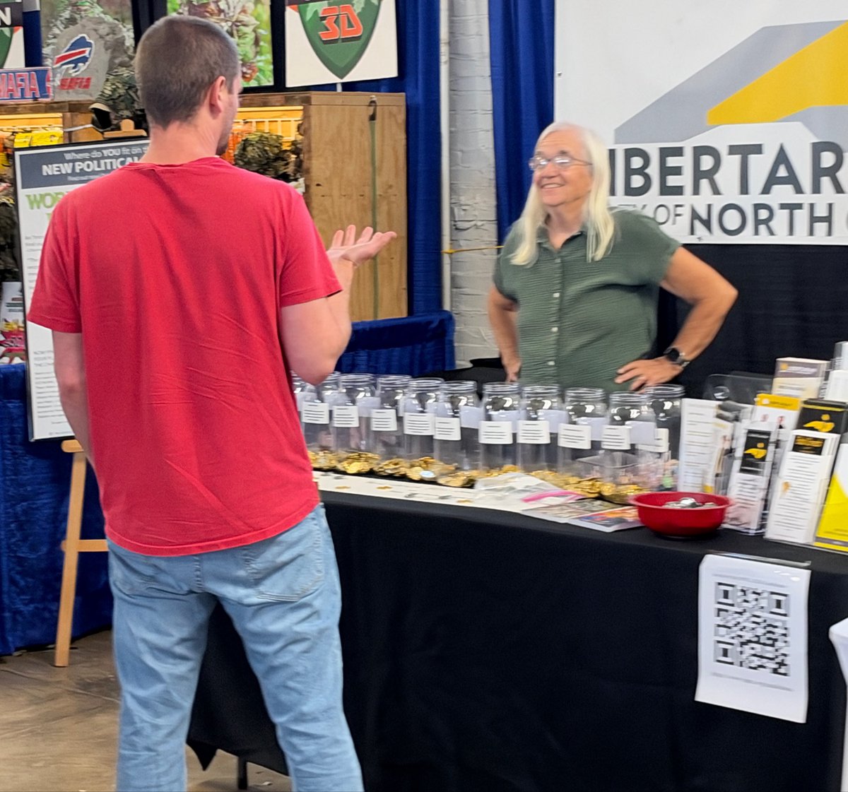susanhogarth's tweet photo. At the @NCStateFair with @barbarahowe 

@LPNC @LPNational https://t.co/O5zLKVdftA
