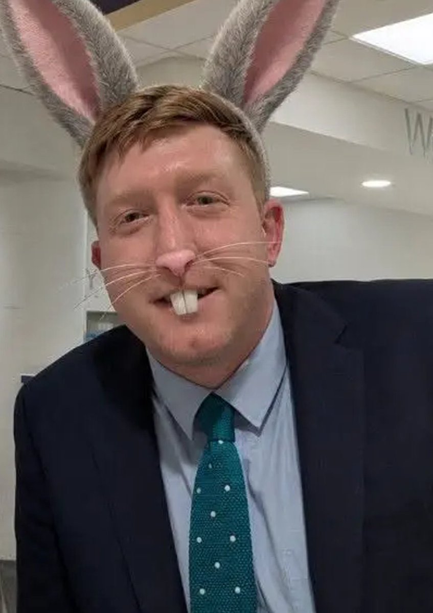 empire_res66190's tweet photo. In solidarity with the young 15 year old lad arrested for sharing this image of a politician. 

You know what to do people. Let’s flood X with this. https://t.co/AKsQODnywp