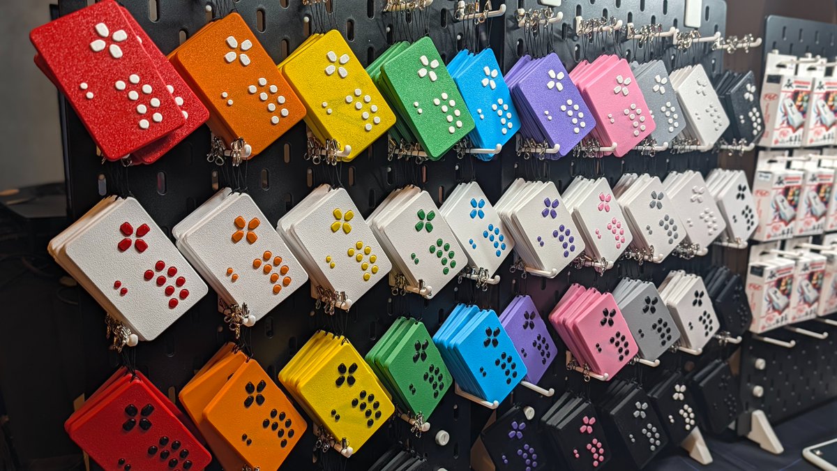 NightsClimax's tweet photo. [size don't matter.]

@RectangleCorner is on sight with pico pads and even repairs for your fight sticks - have a look! https://t.co/BsTg13PklB