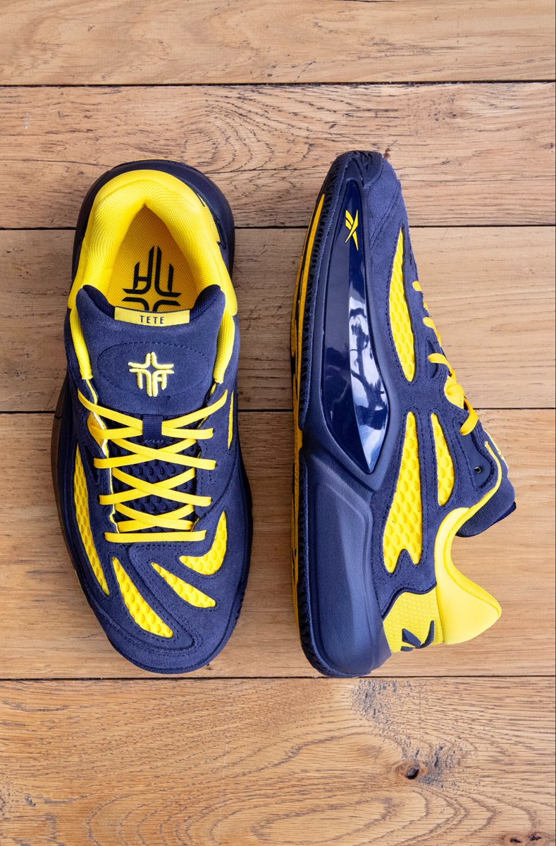 NickDePaula's tweet photo. Bucks rookie Nate Ament is debuting his “Brew Crew” Reebok Engine A 26 PE today — as the Milwaukee Brewers begin the World Series. 

The 1-of-1 PE features his player logo on the tongue and a classic navy / yellow Brewers colorway. https://t.co/xGRnvCu5BX