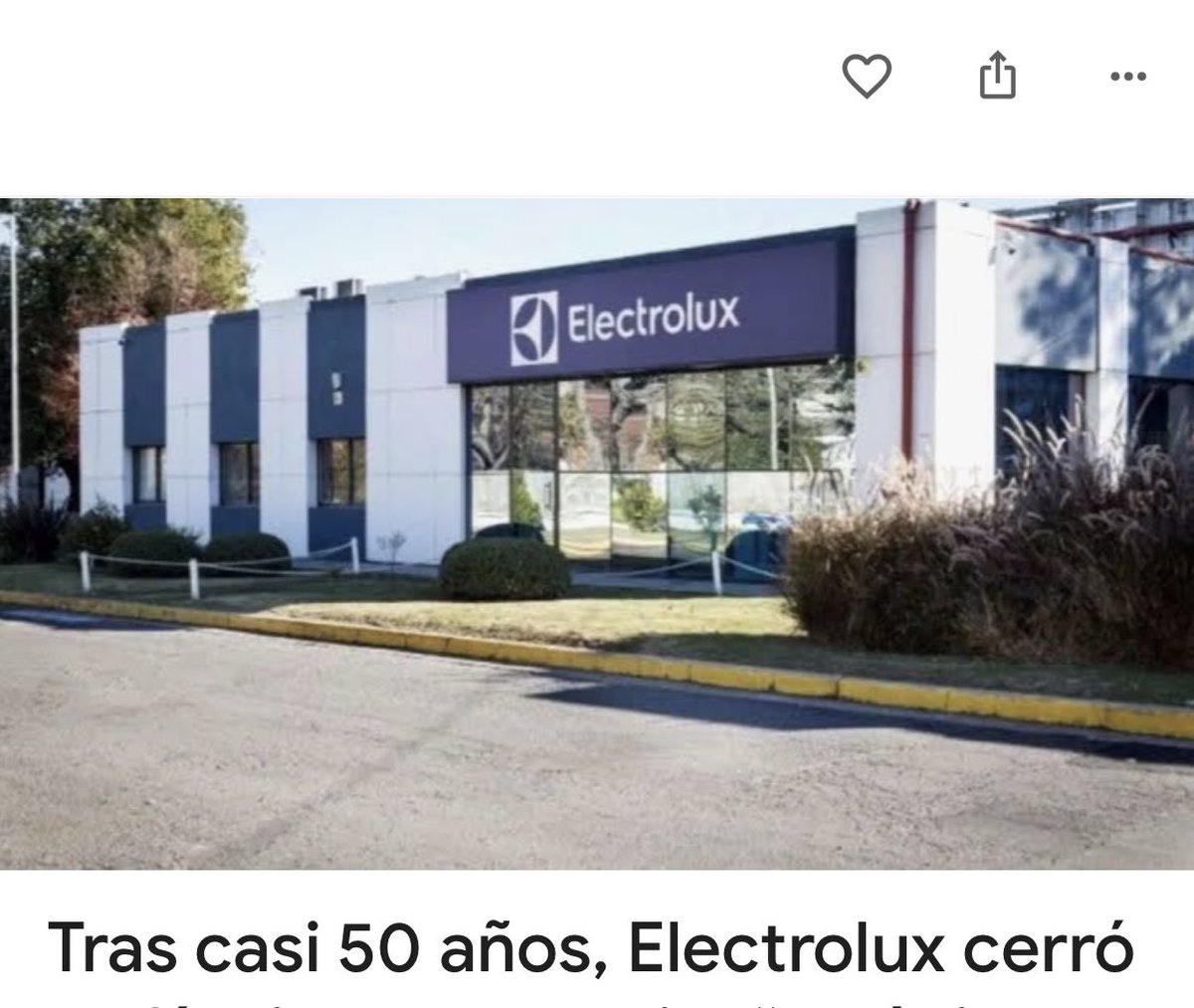 SpadoneDaniel's tweet photo. Que el último apague la LUZ. https://t.co/6BIdvmKcDc