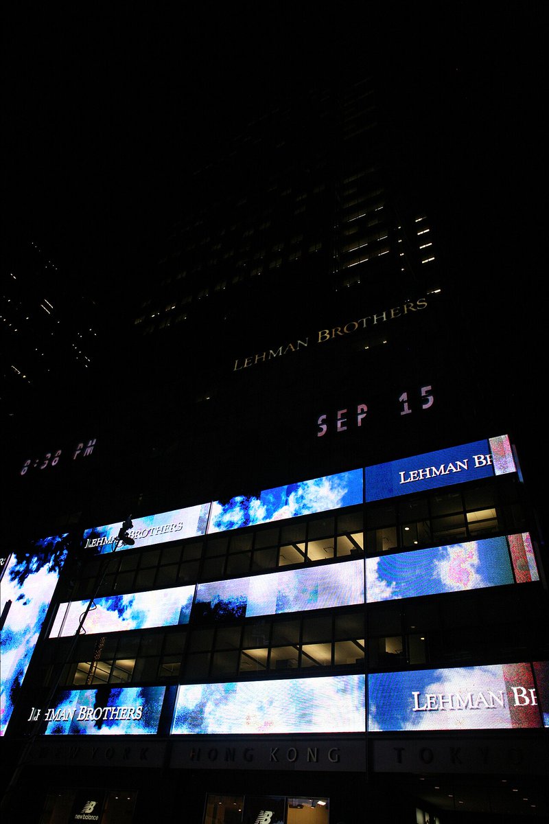 HailHistory's tweet photo. @Reuters Lehman Brothers filed for bankruptcy on Sept 15, 2008, with over $600 billion in assets, still the biggest in U.S. history. The Dow fell just over 500 points.

Next day, Barclays' Bob Diamond told Lehman staff they'd been bought, then played "God Save the Queen" on the intercom. https://t.co/gI88fqICDV