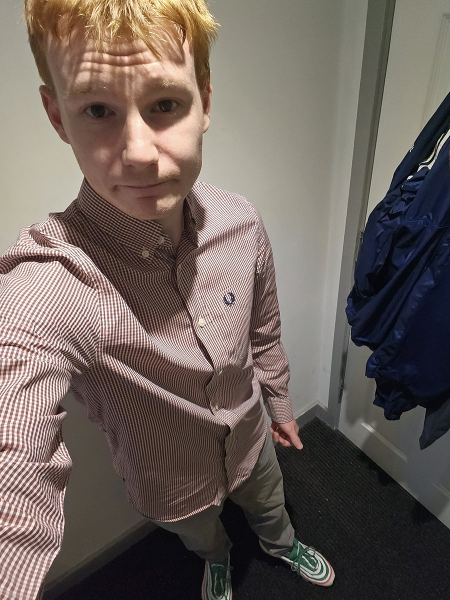 BarrassSol's tweet photo. Friday Night Ready. https://t.co/3kasVjli3p