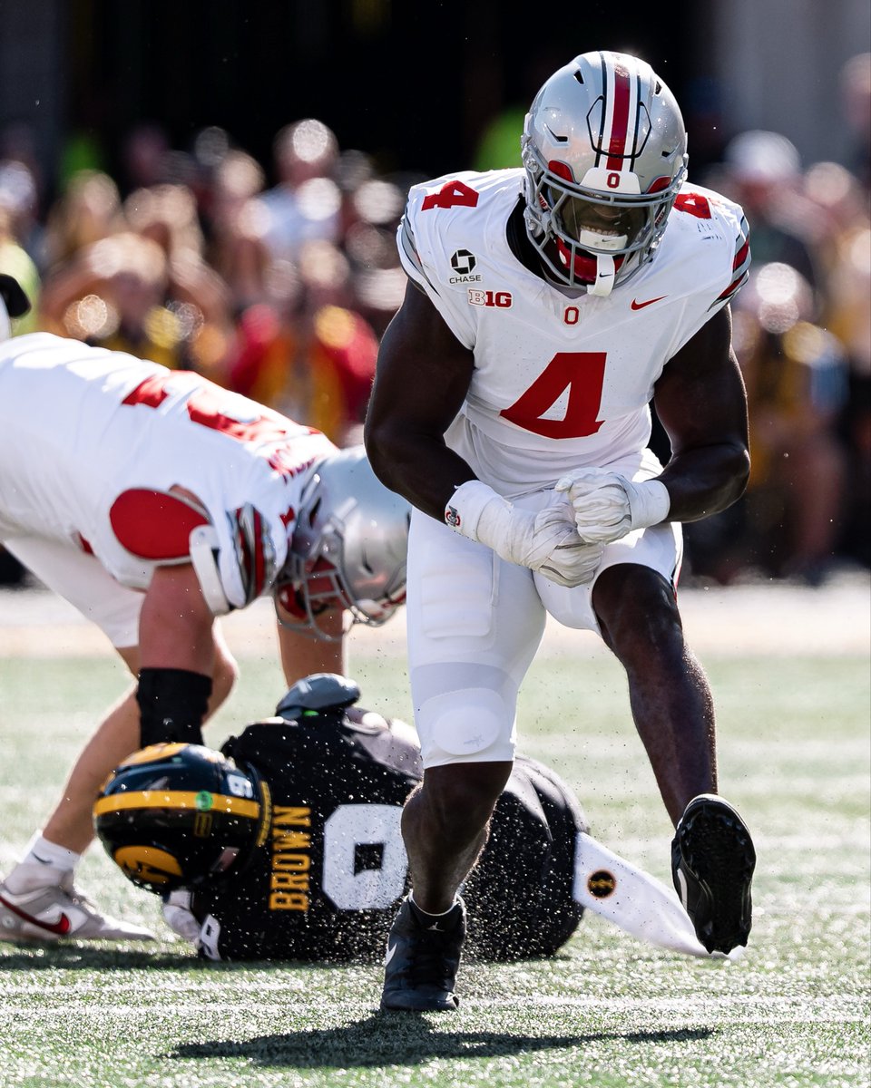 OhioStateFB's tweet photo. Some favorites halfway through 🌰📸 https://t.co/vNVrBrTQym