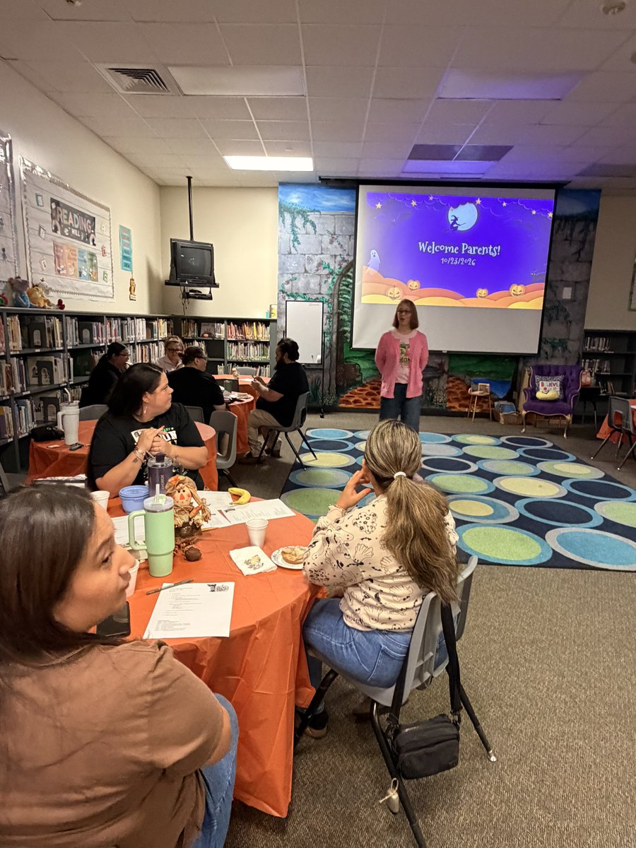 AEScounselor's tweet photo. It’s a beautiful day for Coffee Talk with the Principal! 💕☕️🐊@SpringISD @SpringISD_FACE @khristinashogan @KWilliamsDLD @NitaC1908 @AndersonGators @SpringISD_GCMH https://t.co/WSTVY70STs
