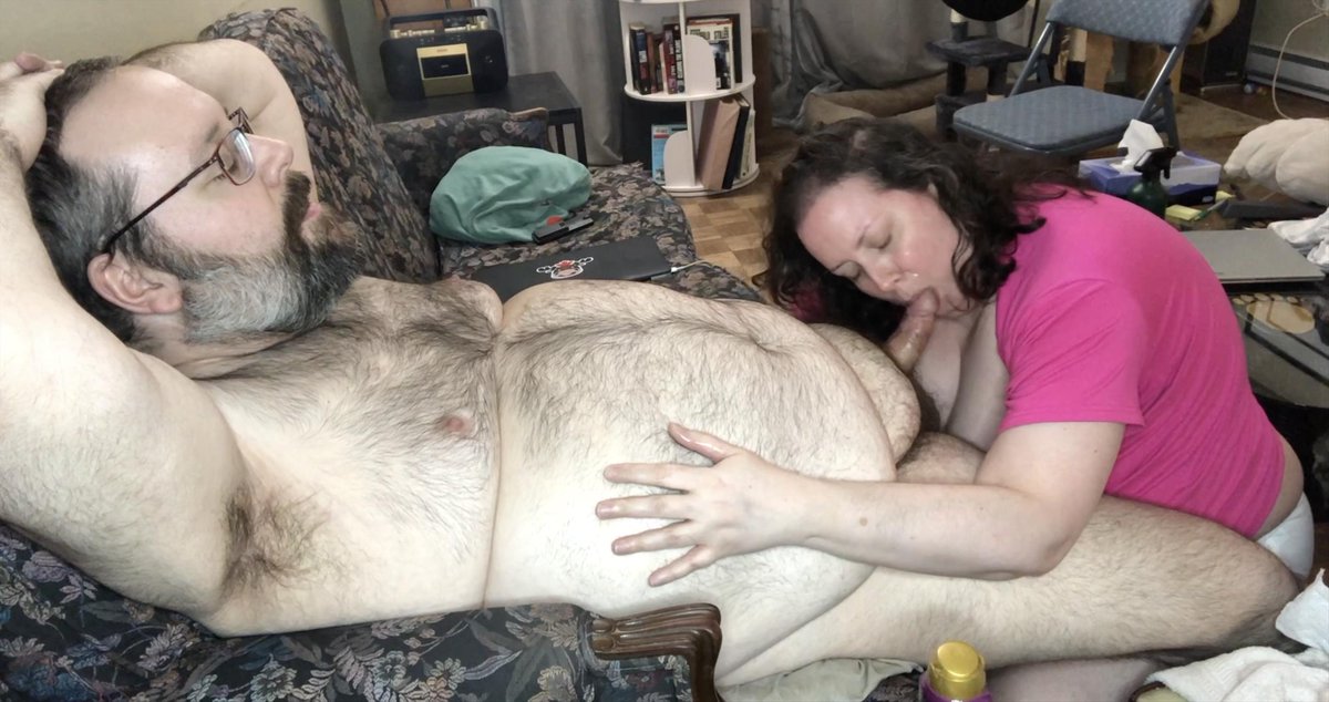 RexBehr's tweet photo. 🚨 New video – 2 ways to watch! 🚨

Another terrific tits-out blowjob on the front sofa from my ever-keen voluptuous vixen the throat GOAT 

👀 Teaser on Pornhub: https://t.co/KtXQqvyPdR 

 💥 Full experience on OnlyFans: https://t.co/ZGCOfTrKbd

Which one are you choosing? 😏 https://t.co/EQt1hQx4ZE
