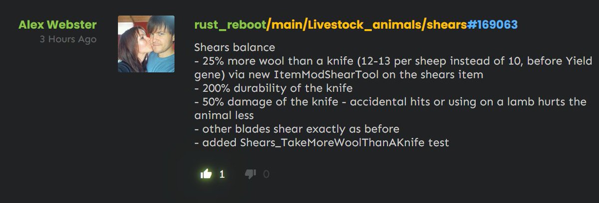 Protox0's tweet photo. New Shears compared to Knife will give 25% more wool, 200% better durability, 50% less damage. #Rust https://t.co/fDid5wgiwL