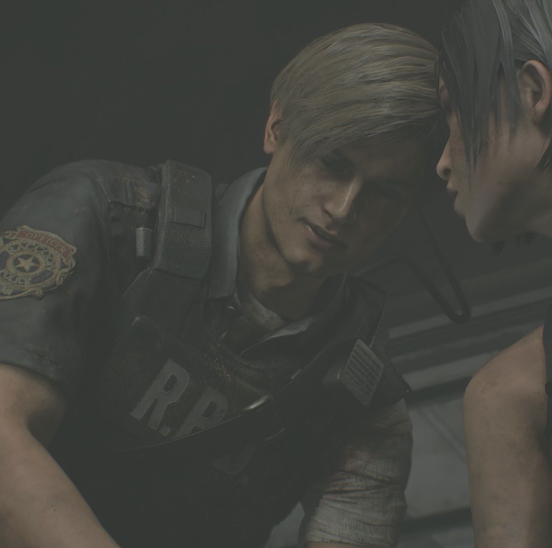emresbbl's tweet photo. the look of love💞
.
.
.
#AdaWong #LeonKennedy #Aeon #ResidentEvil https://t.co/4gRCcYqYJW
