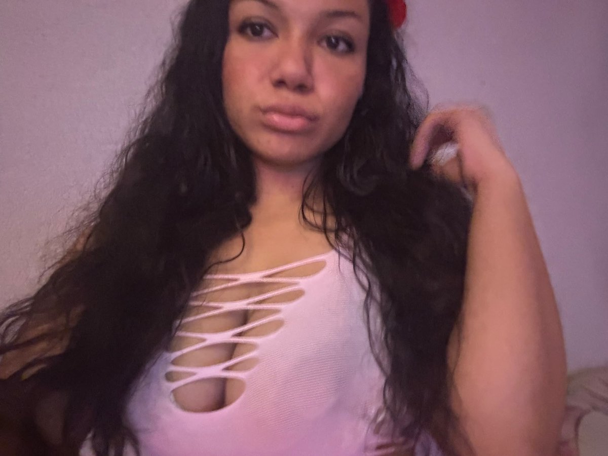TaviaJaney's tweet photo. myyy first x post evrrrrrr :3 💗
I have no clueeee what this is gonna lead to butttt guess im gonna find out lol <33
#nsfw #nsfwcreator #nsfwtwt #girlnextdoor hehe ⋆. 𐙚 ˚ https://t.co/9RWpJPcO1Q