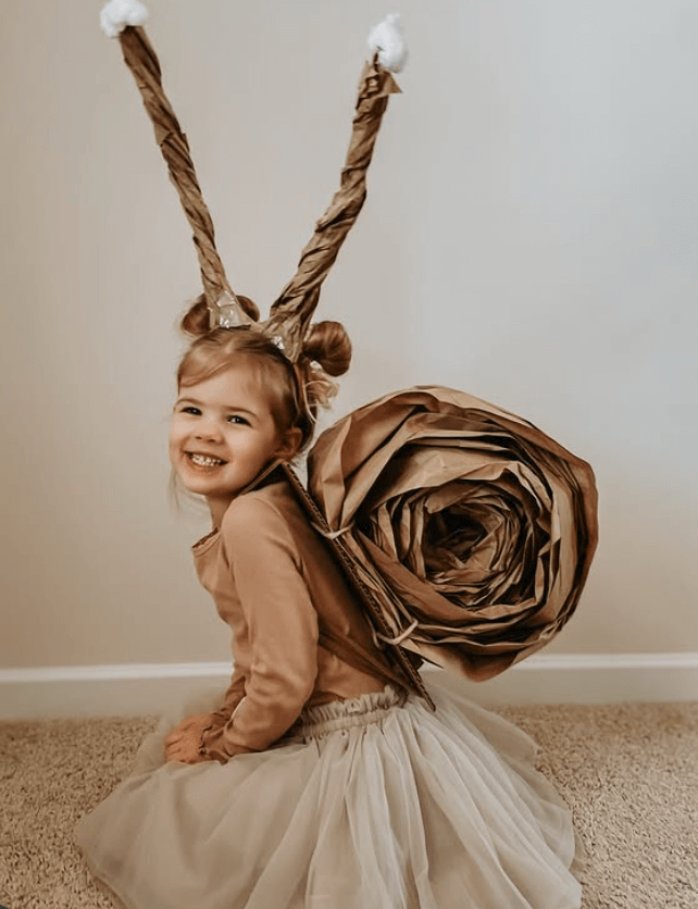 AliceTeller's tweet photo. Need ideas?
Homemade Halloween costume ideas for 2026 make it easy to create a clever, memorable look at home. Explore DIY adult Halloween costumes, visual pun costumes, plant-inspired Halloween costumes, garden costume ideas, and playful options for kids and adults. Find your favorite DIY costume inside. https://t.co/3QdfsSrYtt via @pinterest