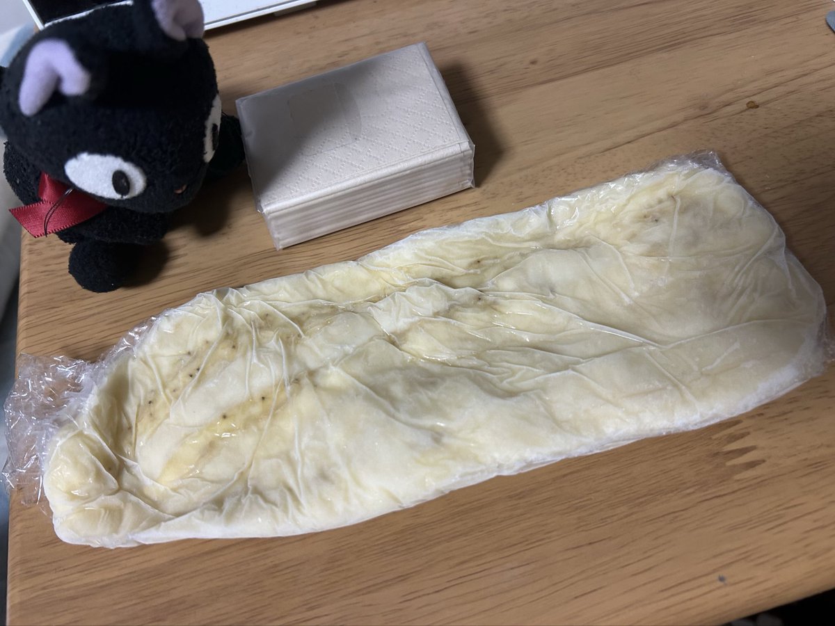 SoMLF9Uliz11204's tweet photo. 朝バナナ🐈 https://t.co/4pZDX65Ztj