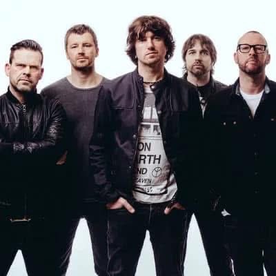 TheFrogHoller's tweet photo. HAPPY BIRTHDAY Richard McNamara! – guitarist/keyboards/percussion/vocals/producer – English alt-rock band – #Embrace – group songs include – Nature’s Law – World At Your Feet – Target – 10/23/1972
#TheFrogHoller
#happybirthday #RichardMcNamara
https://t.co/LSGT6kJzN9 https://t.co/6L4p3ZVxJd