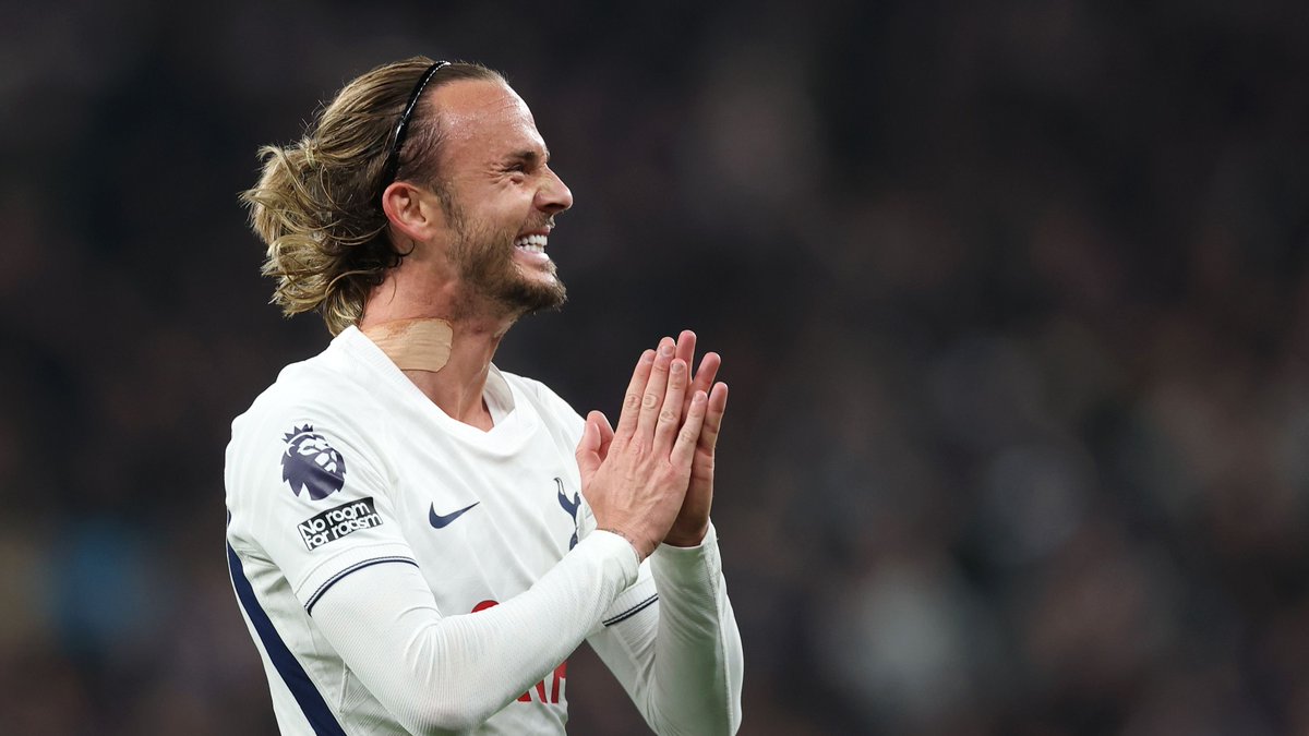 hexapol's tweet photo. James Maddison est incertain pour le déplacement à Chelsea samedi après avoir marqué lors de sa premier but en 536 jours. Tottenham n’a gagné qu’une fois à Stamford Bridge en 36 visites

#Maddison #Tottenham #Chelsea https://t.co/v4ubWBNYPE