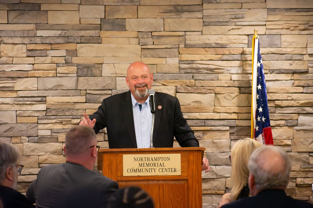 VoteBobBrooks's tweet photo. Thank you to the Northampton County Democratic Party for having me at your annual gala last night!

With your help, we’ll have a lot to celebrate on November 3rd. https://t.co/g8xa08r132