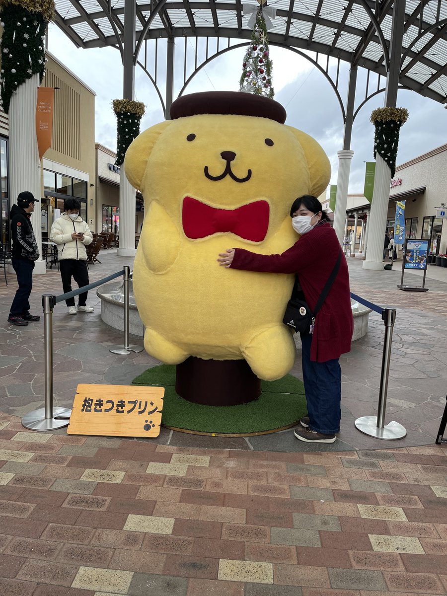 Nachako_sandayo's tweet photo. ぽっちゃりディズニー仮装民ですが
仲良くしてくださる方探してます✨️

まだまだ仮装は初心者🔰
毎年この時期だけ仮装するくらい😅
まったり楽しんでます(*ˊᵕˋ*)
東京ディズニーランド＆シーは合計で年間15回↑くらい行く勢です
楽しかった映像もYouTubeに投稿してるので、是非パーク内の楽しい雰囲気を一緒に味わって欲しいです✨️(ガストンガールズから求婚された動画は引用先へ)

こんな私ですが仲良くして欲しいな✨️

【自己紹介】
30↑ 女
YouTuber兼ゲーム実況者
九州出身 関東在住
仮装歴 2023年〜 (Dハロのみ)
歴代キャラ(最新順)
ガストン
フリンライダー
マザーゴーテル

＆自我🤟😎🤟

#Dハロ仮装者さんと繋がりたい
#Dハロ仮装 #Dハロ仮装2026