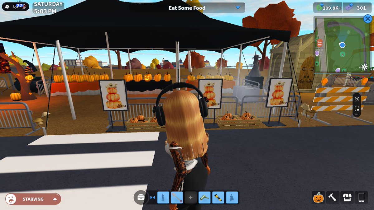 simsluttt_'s tweet photo. @Bloxburg_Intel @heybloxburg @Bloxy_News this might just be my favorite season here๐ฎโ๐จ๐ค #builds #bloxburg #halloween #Harvestfest https://t.co/gmt9L3FD1A